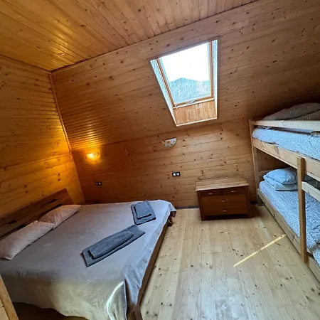 Pid Dubom карпати під дубом 4*