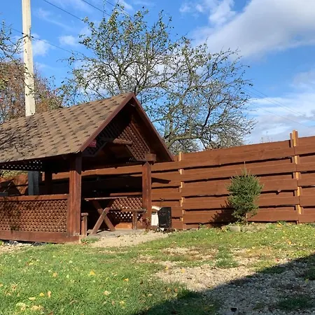 Affittacamere Pid Dubom карпати під дубом