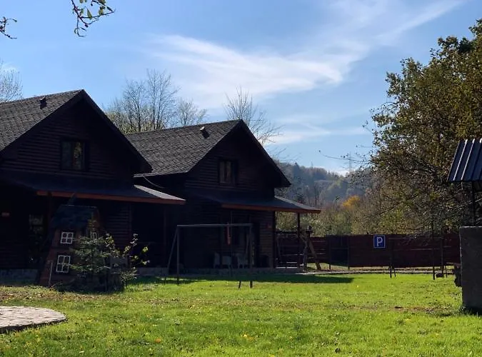 Maison d'hôtes Pid Dubom карпати під дубом Skole