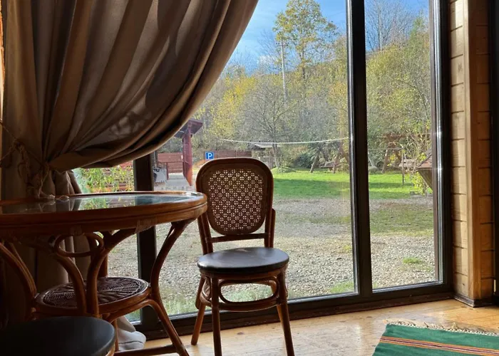 Pid Dubom карпати під дубом Maison d'hôtes 4*